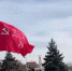 Херсон услышал «День Победы»: росгвардейцы подняли Знамя Победы над аллеей  Славы - КПРФ