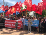 Газета "ПРАВДА": Главным оружием трудового народа являются солидарность, сплочённость, воля и мужество. Первомай от Москвы до Улан-Удэ, от Севастополя до Черкесска
