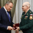 Генерал-полковник Олег Плохой вручил ведомственные награды государственным и общественным деятелям - Росгвардия